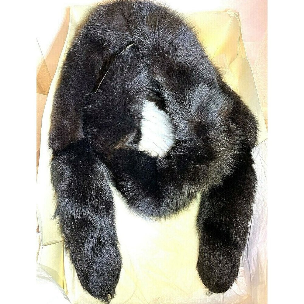 Black Dyed Fox Fur Scarf With Tails ~ Full Skin Fur Origin: Norway ~ 84 Inch